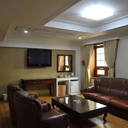 Palace Hotel Gwangju Gwangju Metropolitan City Exteriör bild