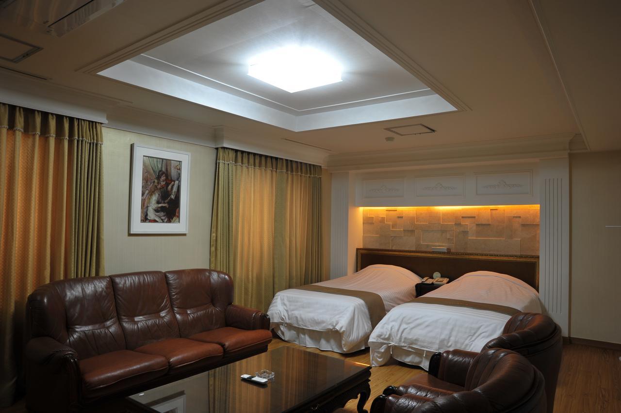 Palace Hotel Gwangju Gwangju Metropolitan City Exteriör bild