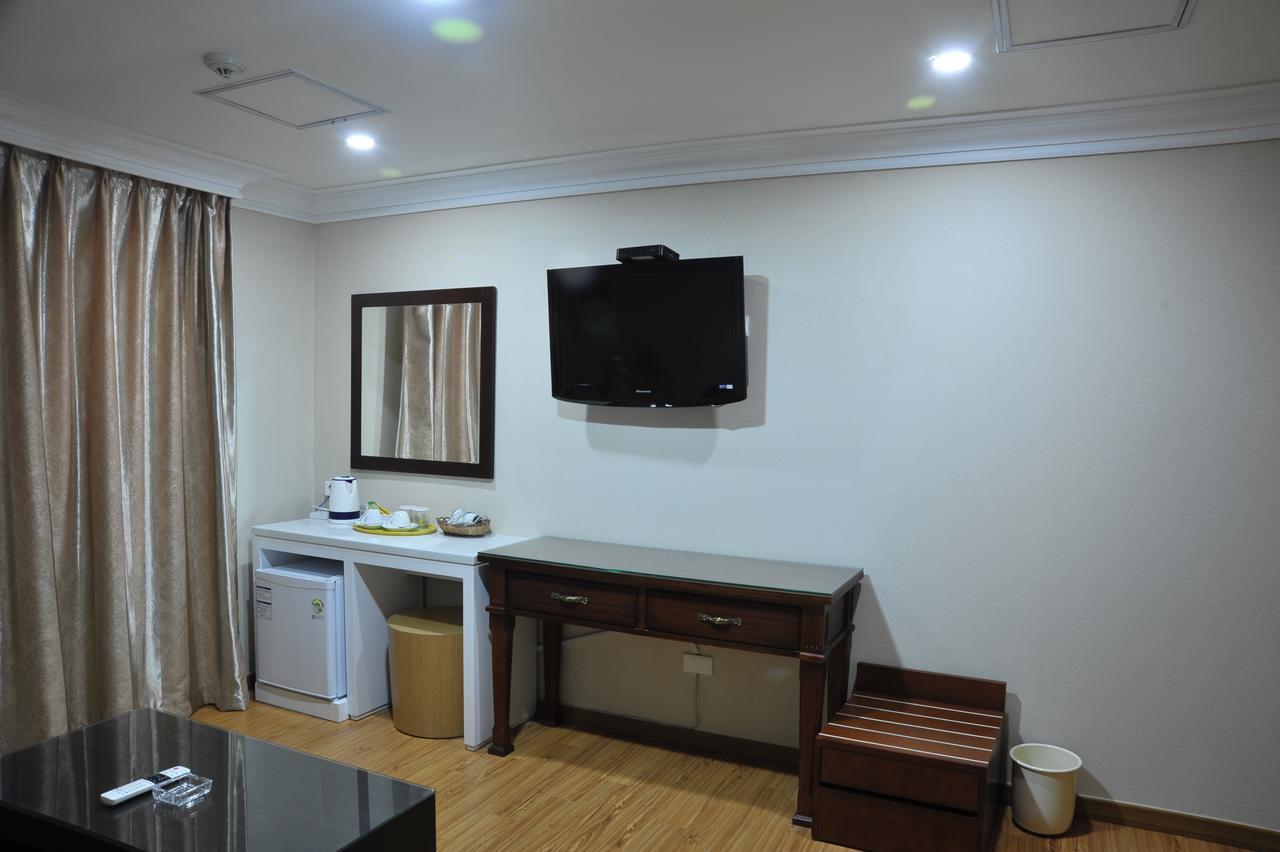 Palace Hotel Gwangju Gwangju Metropolitan City Exteriör bild